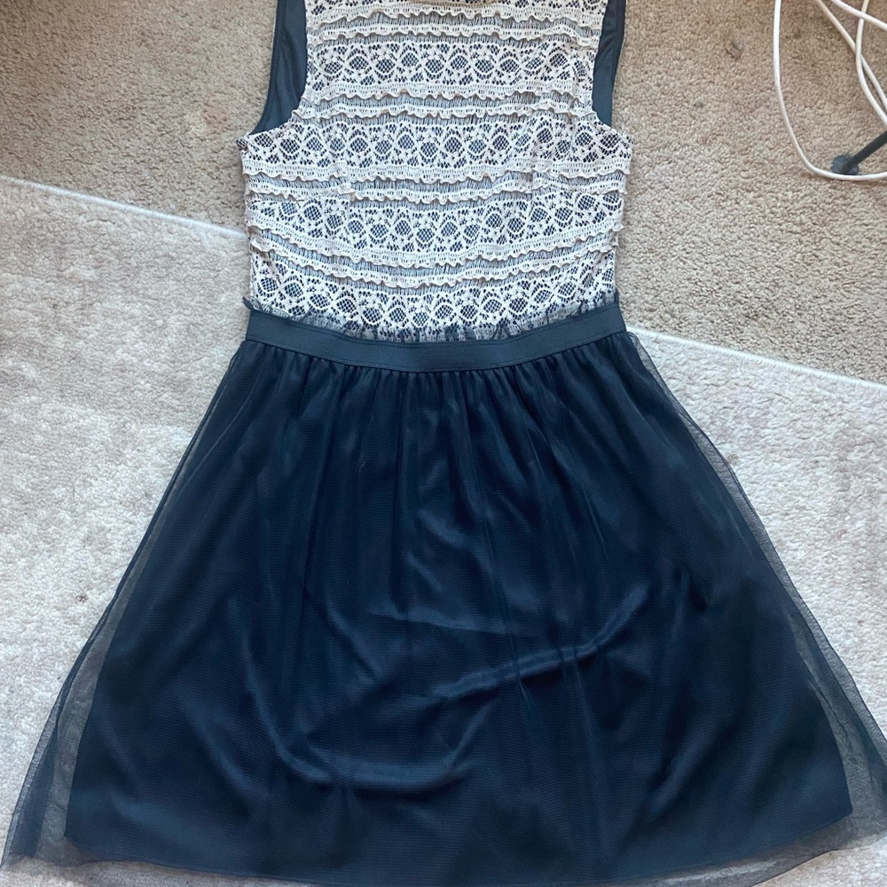 Elegant Black and White Lace Kids Dress